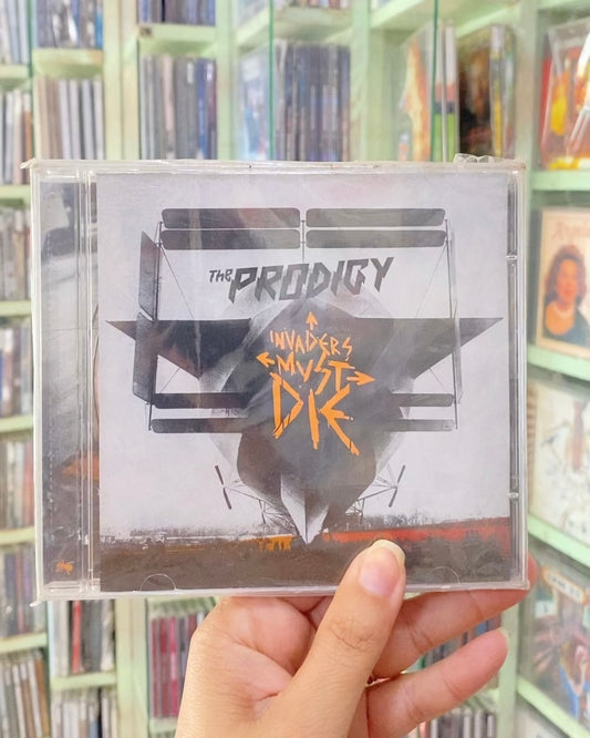 The Prodigy - Invaders Must Die