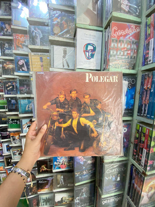 Polegar (1990)